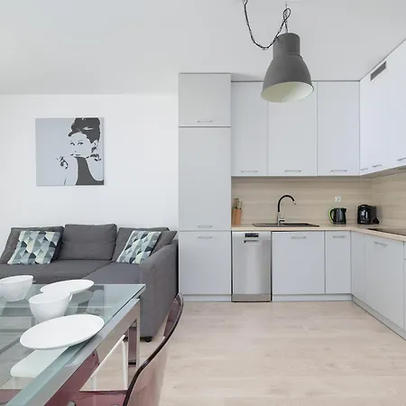 Feniks 12 By Jantar Apartment Kolobrzeg